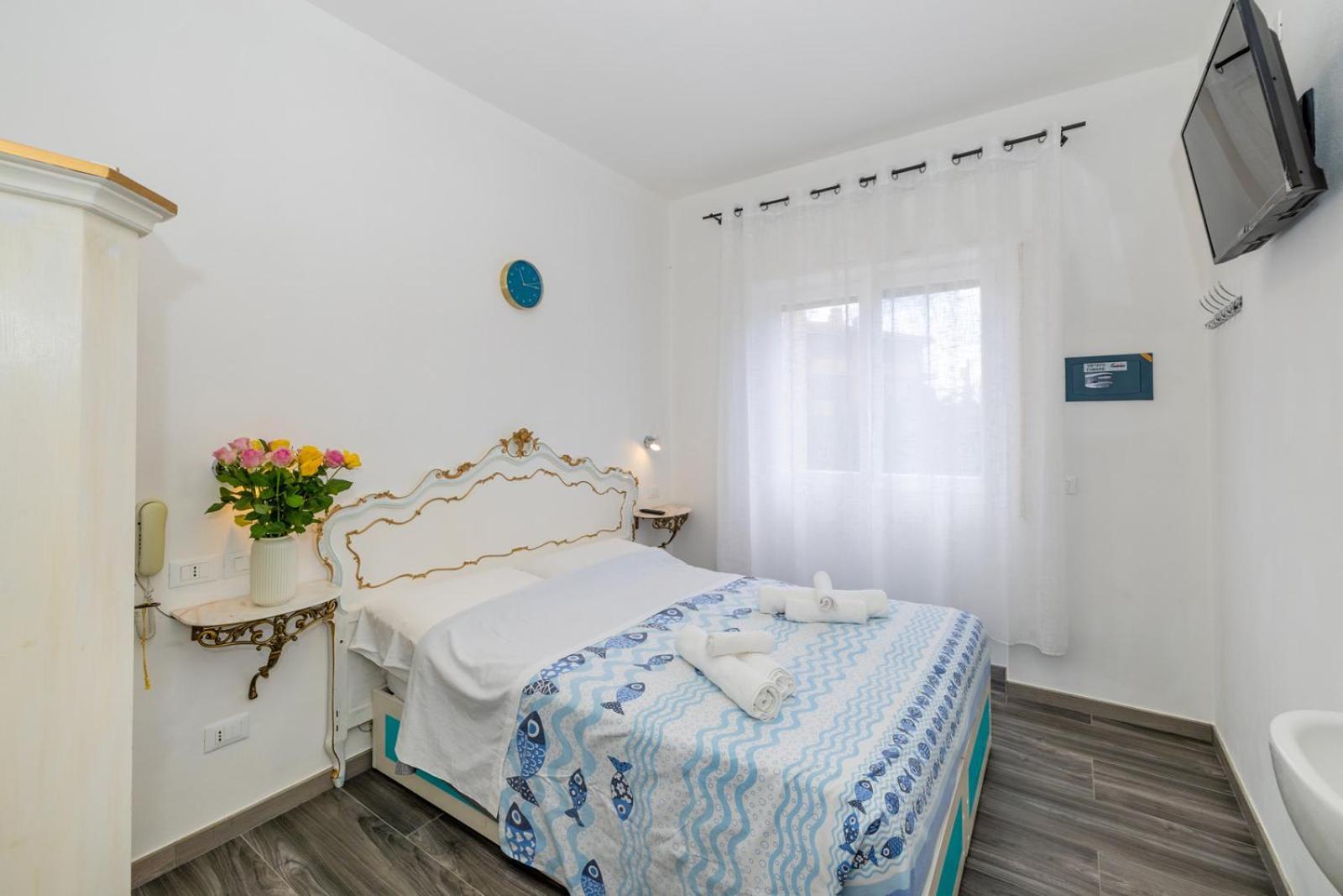 B&B Oasi Finale Ligure Exterior foto